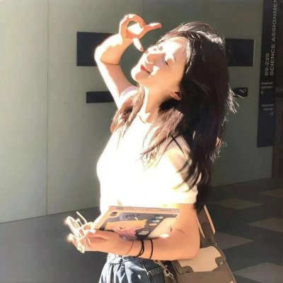 沼泽深处的女孩